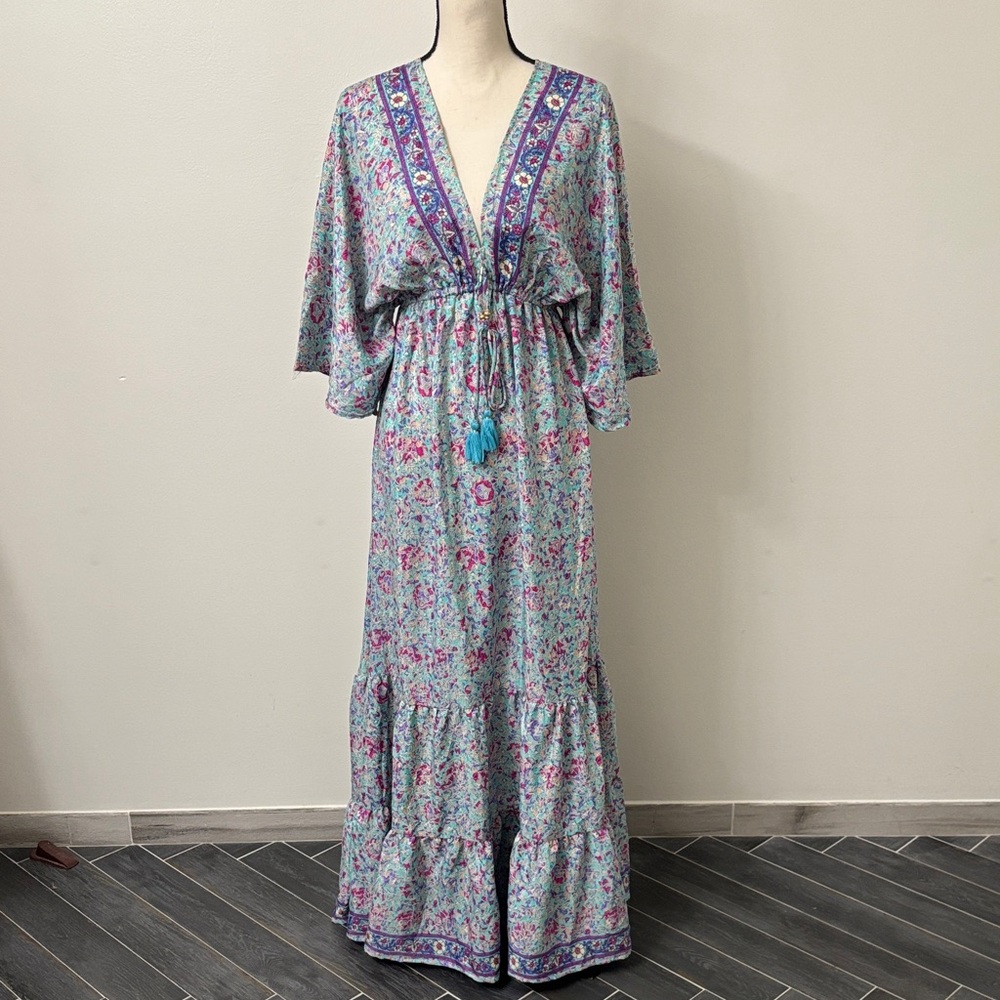 Elegant Floral V-Neck Swim Coverup
